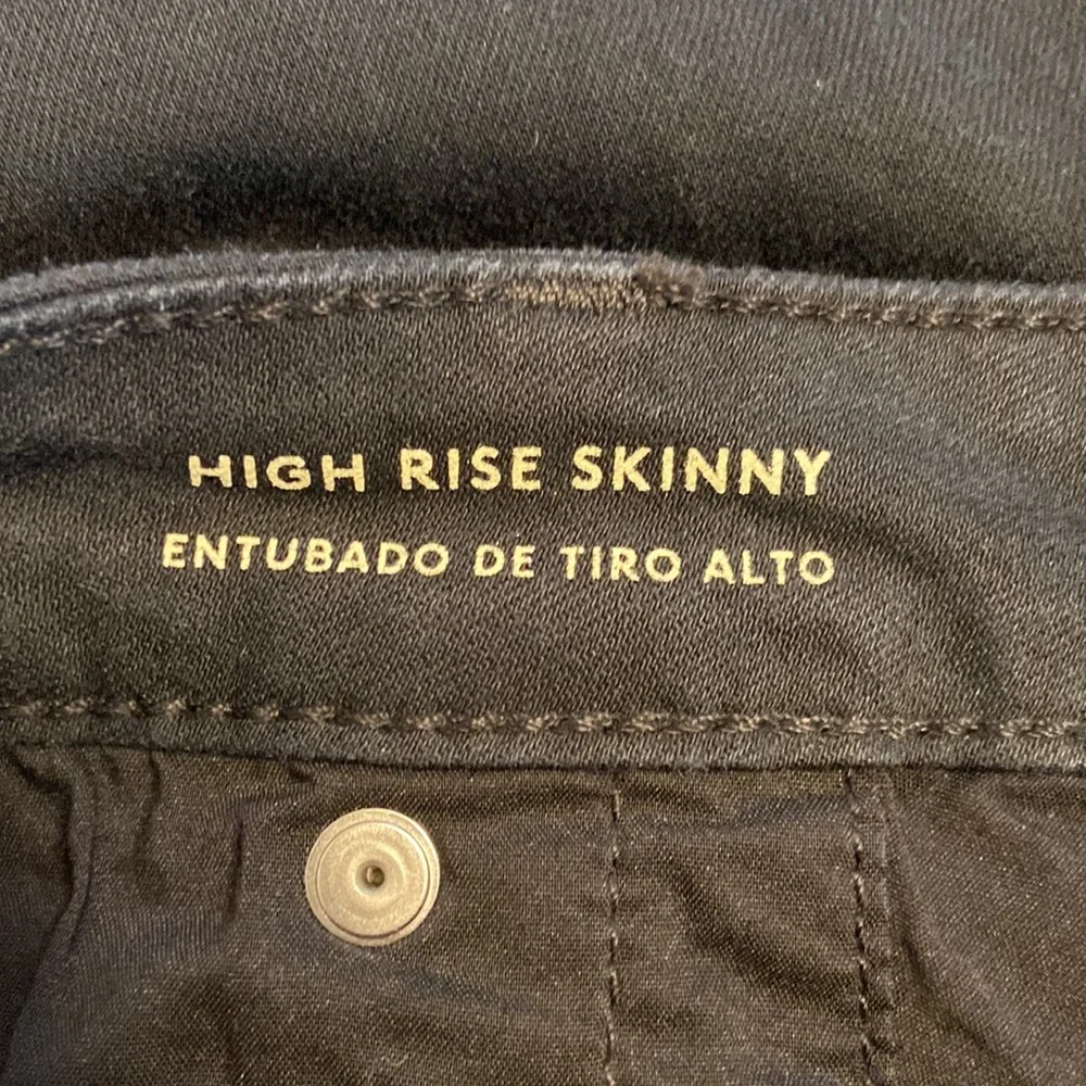 Universal Thread Skinny Jeans - Picture 4 of 6